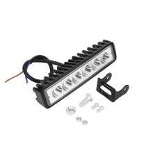 Barra luminosa a LED super luminosa, faro da lavoro fuoristrada antiurto con tecnologia a fascio ampio, faro spot con alloggiamento in alluminio da