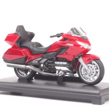 Scale 1:18 Cruiser Bike Model Diecast Toy Vehicle Touring Motorcycle Toy Collector's Item Boys Ornament For Gold Wing Red