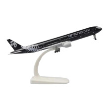 Play Aircraft 20 cm For B777 Zealand Boeing 777 Aircraft Model Made of DieCast Alloy Metal With Landing Gear, Static Ornament Toy Miniature Model