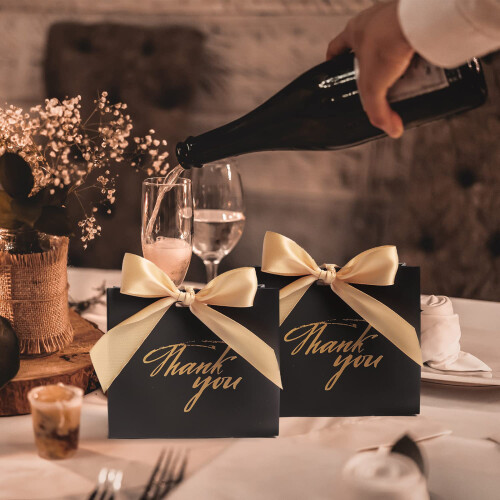 Anpassbare Goldfolien-Geschenkbox,-Rosa mit goldenem Gürtel 2