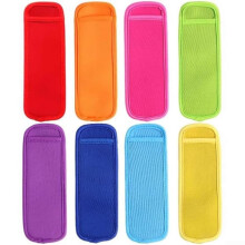 8 ice pop holders, comfortable and frostproof for summer treats