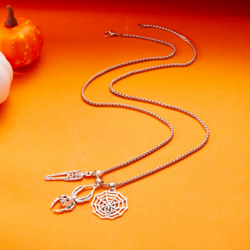 Collana gotica con scheletro e teschio, collana punk con ciondolo, gioielli e accessori 2