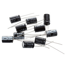 10 condensateurs électrolytiques radiaux 4,7 µF 400 V 105 C, câble 8 x 12 m