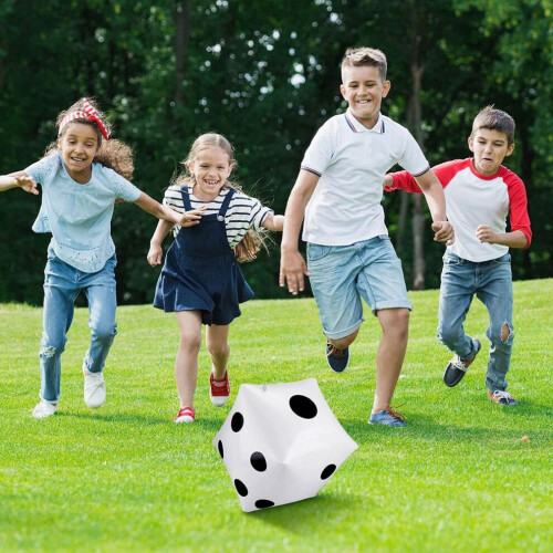 Lot de 3 dés gonflables géants de 30 cm 2