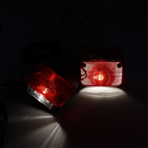 1 Set 12V Universal Rear Combination Towing Tail Light 2