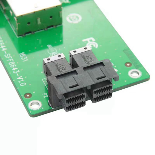 Scheda di espansione a 2 porte da SFF-8644 a SFF-8643 1