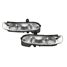 Luz indicadora de señal de giro LED del espejo retrovisor lateral derecho del automóvil