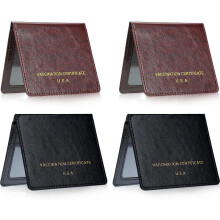 Funda para pasaporte Travel Must Haves, estuche de cuero para pasaporte con letras doradas grabadas, funda delgada de piel sintética resistente al