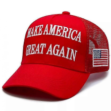 Trump 2024 Maga Red Hat 45-47 Baseballkappe „Make America Great Again“ mit USA-Flagge