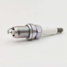 Spark Plug 4pcs 1675 PFR7S8EG 06H905601A Spark Plug Fit For A3 A4 A5 A6 Q5 R8 S5 TT For VW For Jetta For Golf For Passat For Tiguan