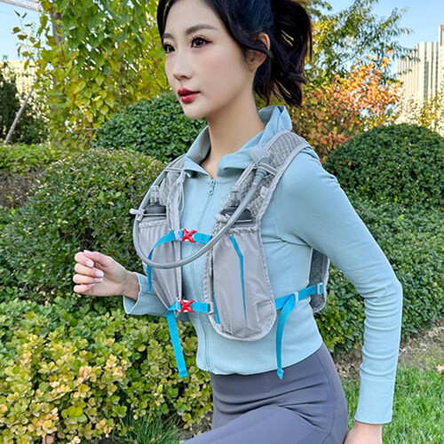 Water Backpack, 5L Running Vest, Lightweight, Breathable, Adjustable Chest Straps 1
