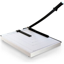 Metalbased trimmer for cutting photos, labels, coupons in offices and schools