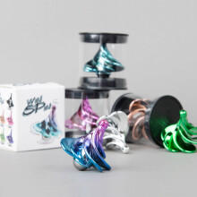 Colorful Spinning Top & Fidget Toy – 3.8*4.2cm, Plastic & Metal