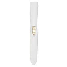 Heated Eyelash Curler With Thermal Insulation Protection 24 Hours Long Lasting Moisture Lip Balm Plant Oils Exclusive Natural Ingredients