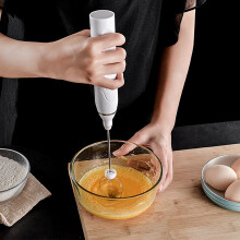 Elektrischer Handmixer, wiederaufladbarer