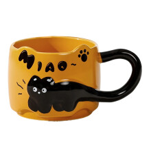 Ergonomische Keramikbecher mit breitem Griff, isolierter-Orange