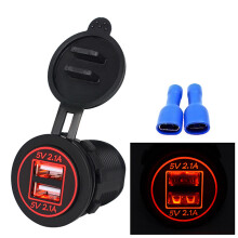 Wasserdichter und staubdichter 12-V-Kfz-Ladeadapter mit zwei USB-Ladeanschlüssen, Kurzschlussschutz und LED-Anzeige für Boote, SUVs und mehr