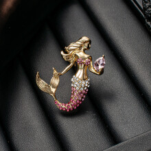 (Pink) Vintage Mermaid Brooch with Gradient Rhinestones - Cartoon Character Pin Retro Fashion Accessory