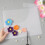 La toile en plastique blanche compte un composant artisanal 6