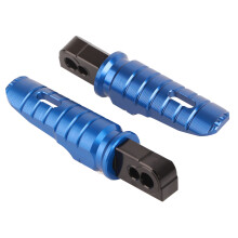 Estriberas ajustables para pasajero con superficie texturizada antideslizante y ajuste preciso para motocicletas SUZUKI. Fácil instalación. Diseño