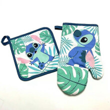 (3) 2 Pcs Set Disney Stitch Oven Gloves Coasters Kawaii Cartoon Kitchen Baking Tools Accessories Anti-scald Insulation Glove Gifts