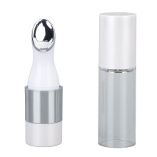 Lippenvergrößerungsgerät mit Negativ-Ionen-Technologie zur Förderung der Durchblutung. Tragbares Design für alle Hauttypen. Mehrere