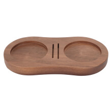 Plateau élégant en bois massif pour moulin à sel et poivre, compatible avec divers outils de tassage du café, pieds antidérapants.