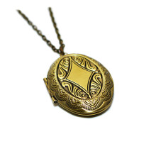 Necklace Picture Monument Flower Chain Antique Photo Pendant Charm Locket Case Engraved Bronze Photo Chain Red