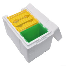 Queen Bee Breeding Box Mini Mating Box Hive Portable Breeding Harvesting Tool Natural Bee House Professional Beekeepers