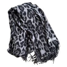 Premium wintersjaal met omzoomde zoom en luipaardprint-Grijs