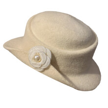 Modischer Fischerhut mit Kamelienblüten-Dekor, elegante-Creme M