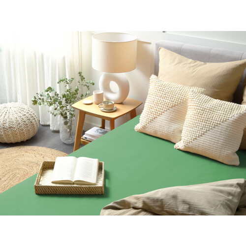 Beliani Fitted Sheet JANBU 180 x 200 cm Cotton Green 1