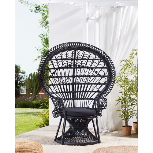 Beliani Peacock Chair EMMANUELLE Rattan Black 1