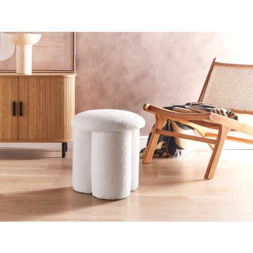 Beliani Pouffe CARRINGTON Boucle Off-White 1
