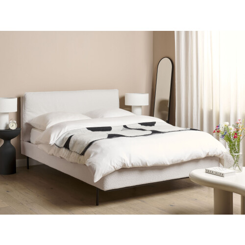 Beliani Bed Boucle CORIO 140 x 200 cm (EU Double) Off-White 1