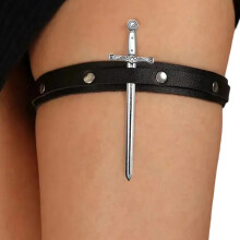 Cosplay Dark Harajuku Leg Garter with-Differences between