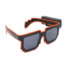 Occhiali in PVC che si illuminano a LED, 2x AAA (Non inclusi)