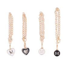 Geschenkidee: Tassenaccessoires, personalisierter Buchstabenanhänger mit Namensschild, verstellbares Design, dekorativer Anhänger aus hochwertigem