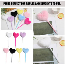 Pompon-Kugelschreiber mit flauschigem Herzbommel, niedliches Design, flauschiger Stift für Mädchen und Kinder, schreibt angenehm und funktional,