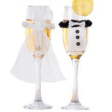Elegant Wedding Decorations, Stylishly Personalized Handcrafted Champagne Glasses For Wedding Keepsake And Bride And Groom Gifts