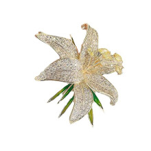 Unisex Vintage Lily Brooch Modern Lily Brooch Pin Accessory for Men and Women Suitable for Various Outfits, One Size, Resin, No Gemstone