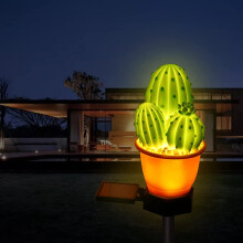 Koristeellinen LED-valo, vedenpitävät maisemavalot, aurinkoenergialla toimivat, helppo asentaa, aurinkopaneelit imevät auringonvaloa valaisemaan