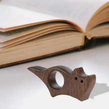 Holz Lesezeichen mit Katzenmotiv, Buchclip