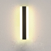 Verfijnde buitenverlichting, LED-buitenarmatuur met Scandinavisch design, helder en zacht licht, sterke warmteafvoer, duurzaam metaal voor