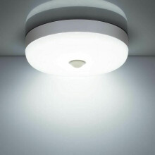 Luminária de teto sem fio, design moderno, LED com tecnologia infravermelha, sensor de movimento que ativa o brilho ajustável para uso interno e
