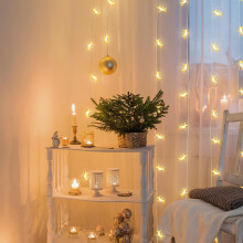 Moon Star Fairy String Lights, Battery Operated String Lights with Moon And Star Shape Design, Warm And Romantic Lighting Effect for Indoor Outdoor