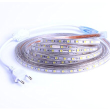 Fitas de LED amplamente utilizadas, super brilhantes em branco quente para qualquer ambiente, design flexível para instalações personalizadas,