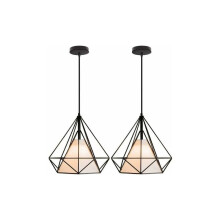 Geometrisk pendellampe med justerbar ledning, skinnende sort finish og klar til montering. 25 cm x 25 cm.