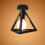 Lustre de teto moderno preto com design triangular e cabo de comprimento ajustável, feito de material resistente e adequado para diversos estilos de 4
