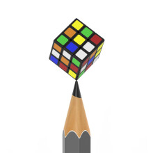 Rubik's Cube, 1 cm Large 3x3x3 Speed Cube, Smallest Mini Magic Cube in the World, Puzzle Brain Sports Tasks.